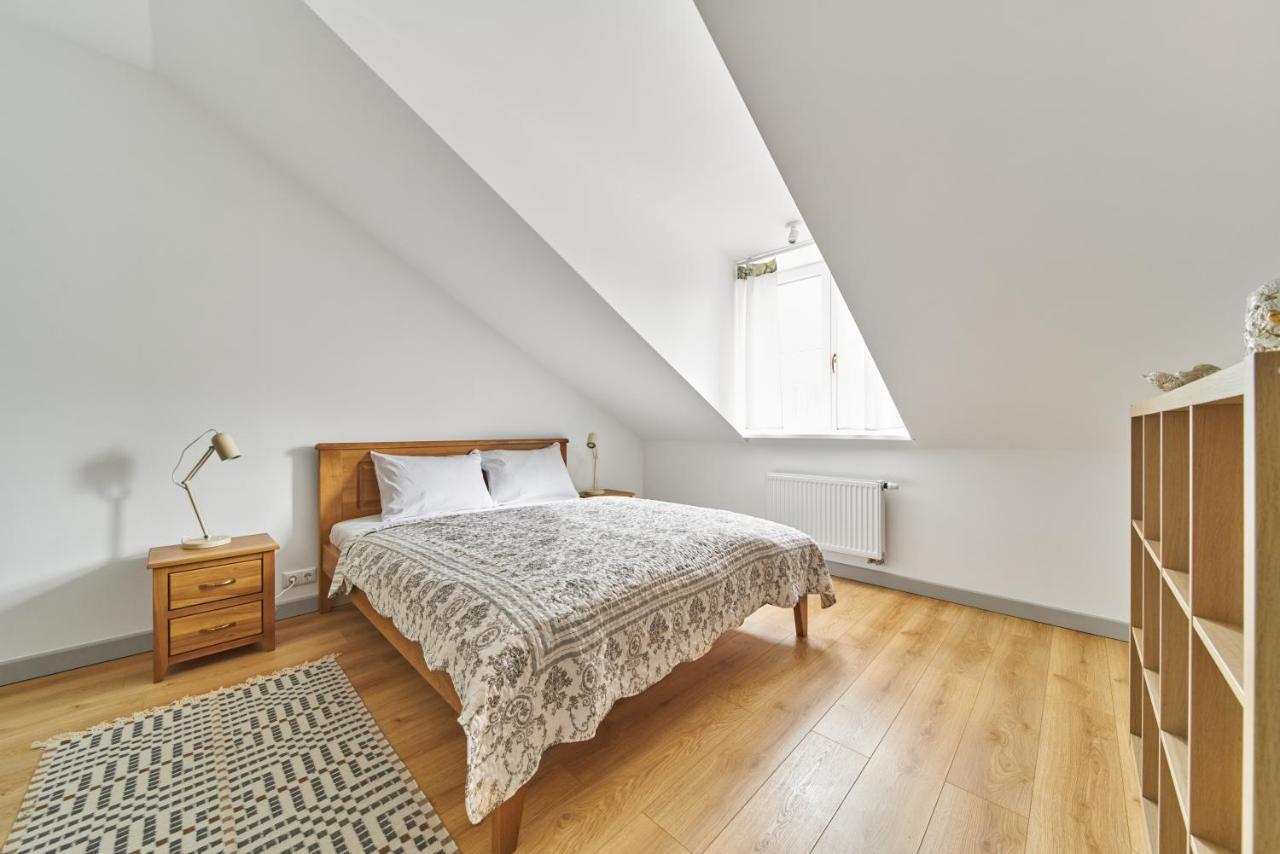 Modern Two-Bedroom Apartment, Vilnius City Centre Luaran gambar