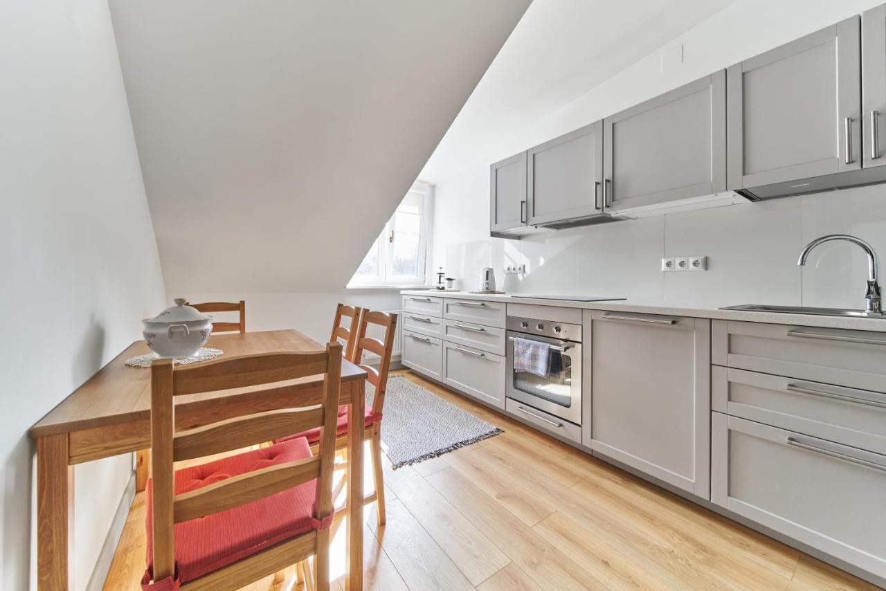 Modern Two-Bedroom Apartment, Vilnius City Centre Luaran gambar